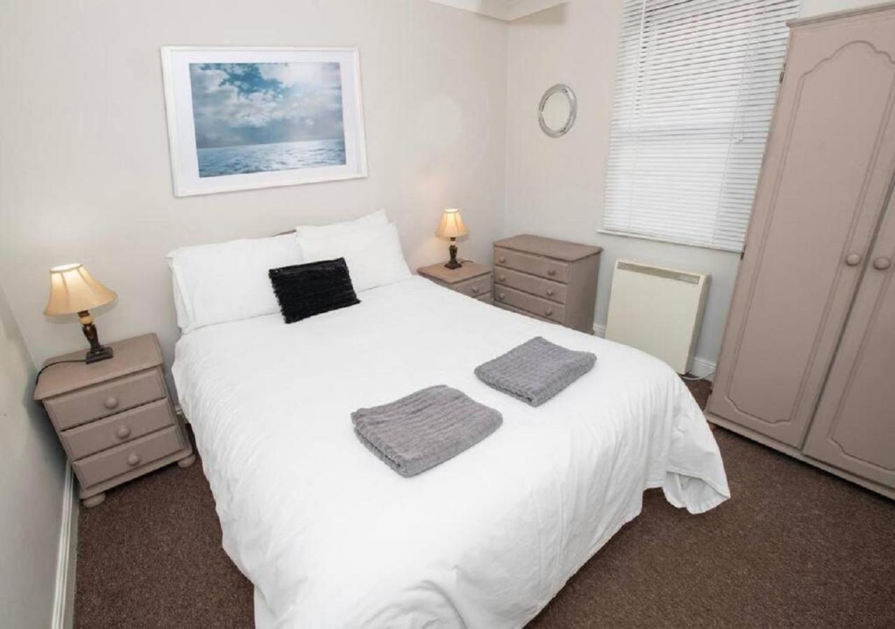 Cormorant - Beautiful 2 Bed Apartment With Sea Views Old Town Скарборо Экстерьер фото