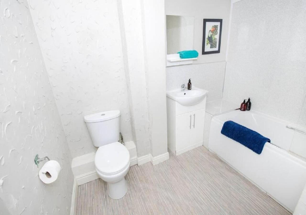 Cormorant - Beautiful 2 Bed Apartment With Sea Views Old Town Скарборо Экстерьер фото